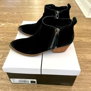 Dolce Vita booties size 5